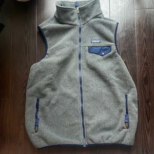 Grey Synchilla vest
